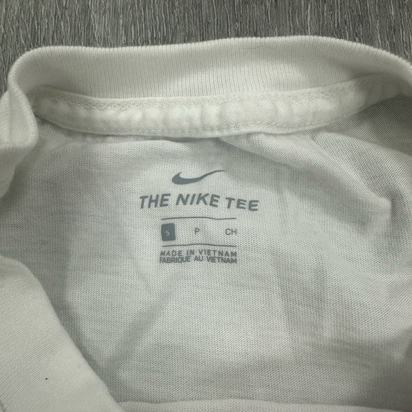 Nike University of Florida Cropped Shirt Size Small - Picture 3 of 4